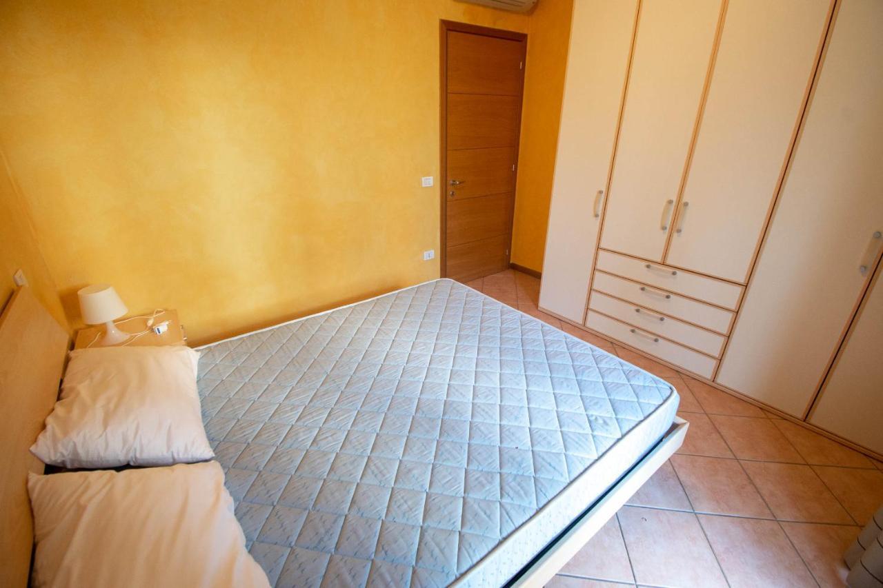 Lato Soleggiato @Gardazzurro Lejlighed Padenghe sul Garda Eksteriør billede