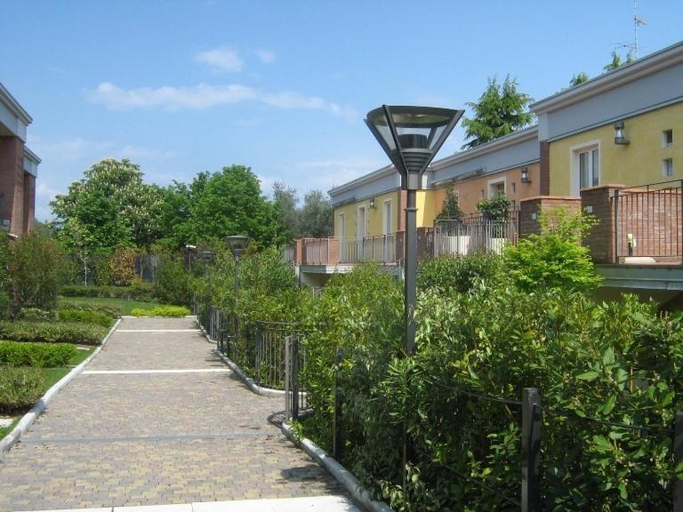Lato Soleggiato @Gardazzurro Lejlighed Padenghe sul Garda Eksteriør billede